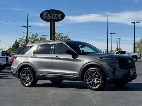 2025 Ford Explorer ST-Line Photo