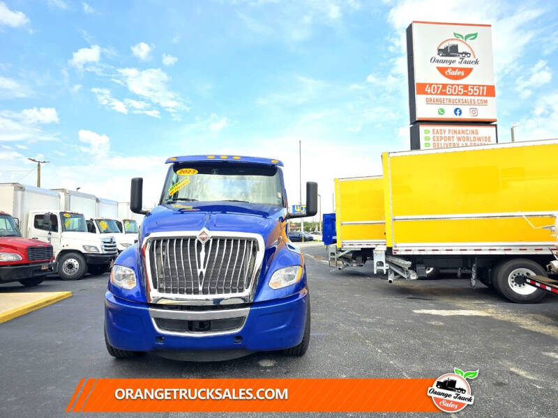 2023 International LT625