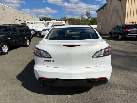 2011 Mazda MAZDA3 i Touring