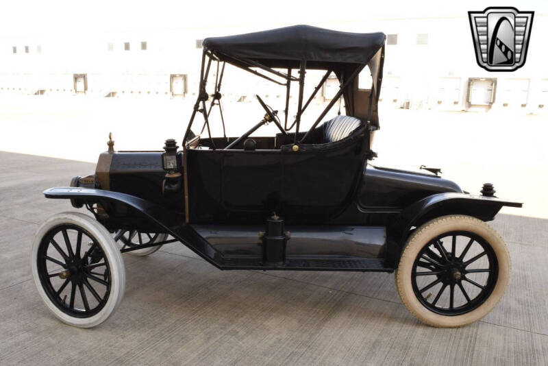 1914 Ford Model T