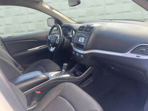 2019 Dodge Journey SE