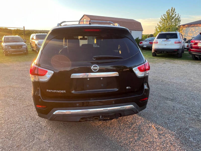 2014 Nissan Pathfinder SL