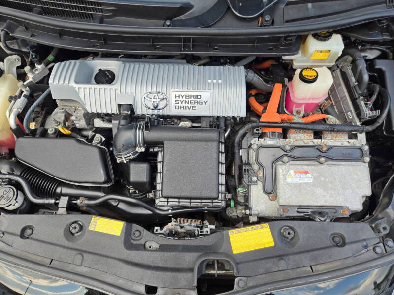 2010 Toyota Prius II