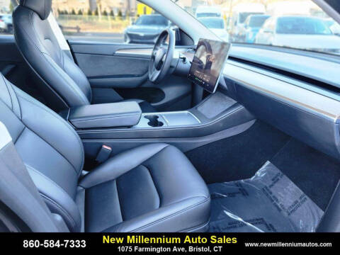 2024 Tesla Model Y Long Range