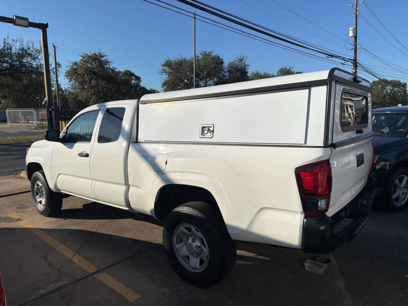 2021 Toyota Tacoma SR