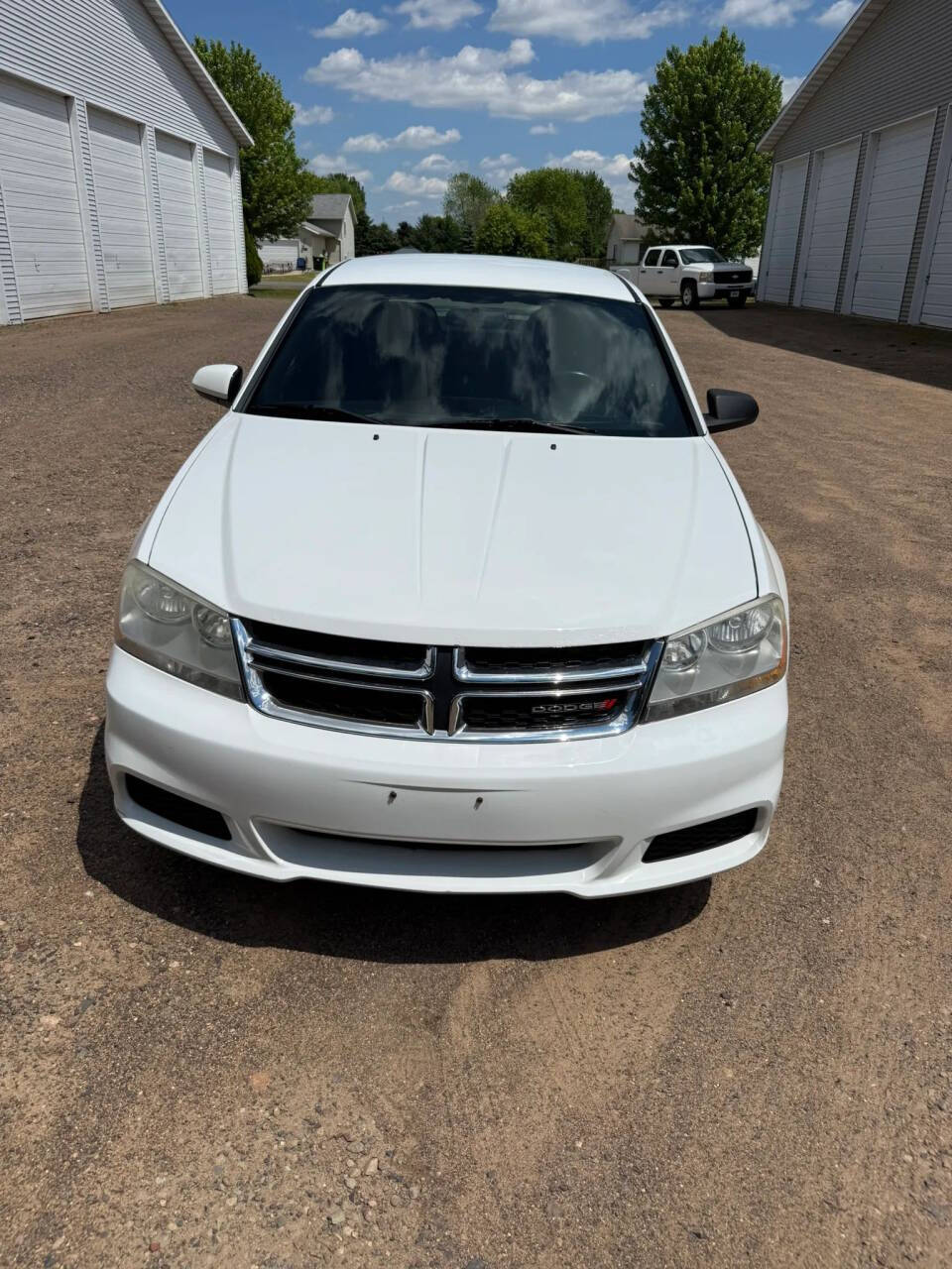 White 2012 Dodge Avenger SXT SXT 4dr Sedan 2