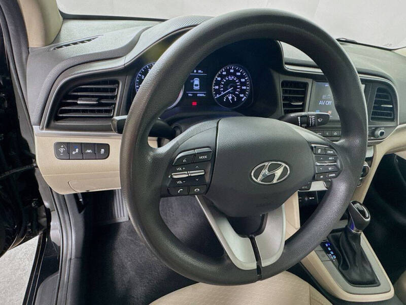 2019 Hyundai Elantra