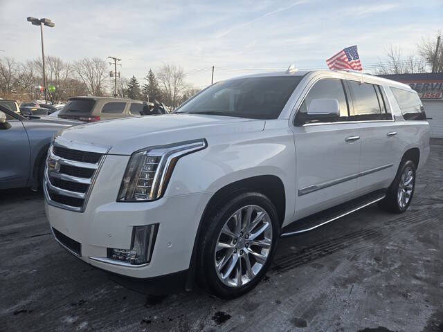 2020 Cadillac Escalade ESV Luxury
