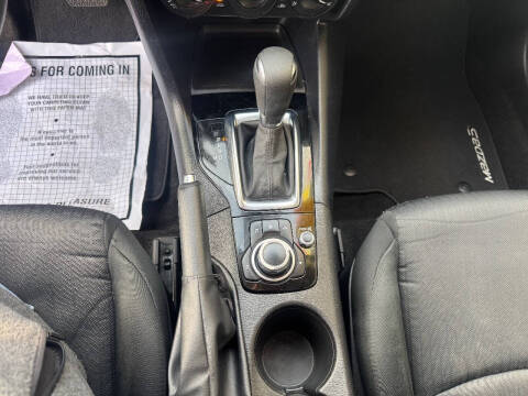 2016 Mazda MAZDA3 i Sport