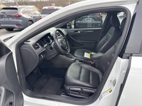 2018 Volkswagen Jetta 1.8T SE Sport