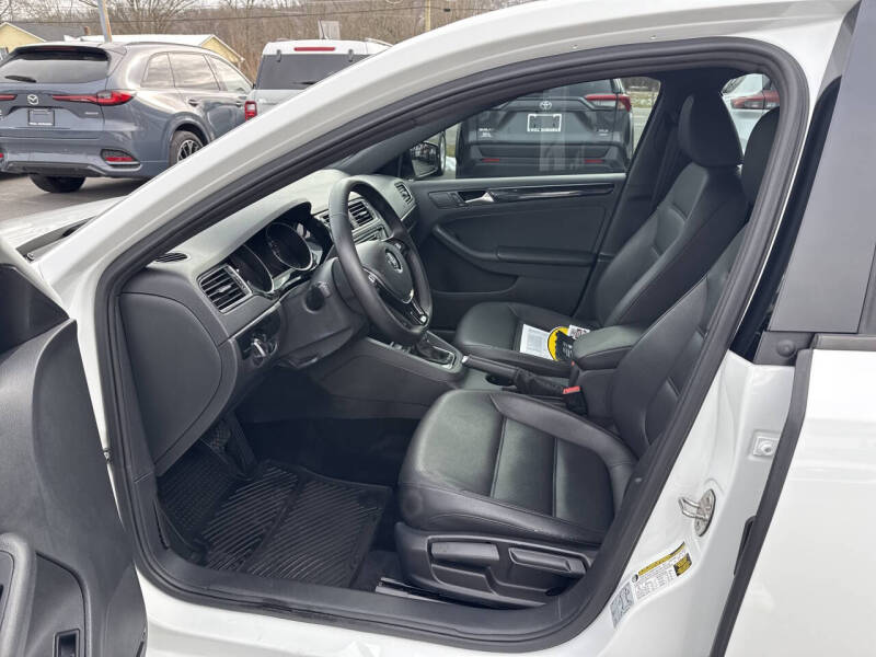 2018 Volkswagen Jetta 1.8T SE Sport