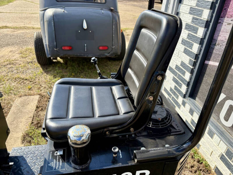 2024 AGT MINI EXCAVATOR QS12R