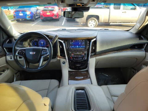 2018 Cadillac Escalade Luxury