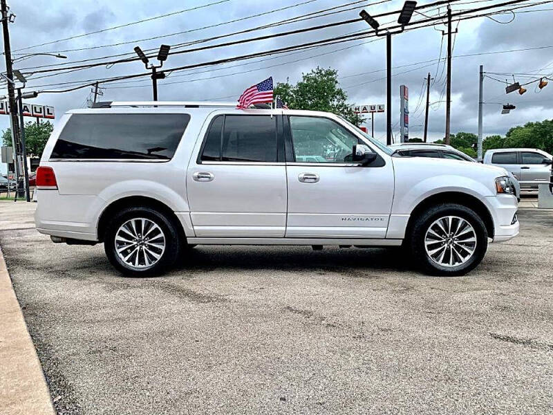 2015 Lincoln Navigator L