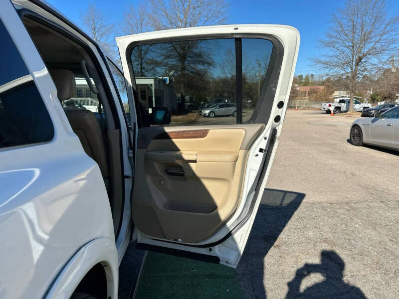 2012 Nissan Armada Platinum