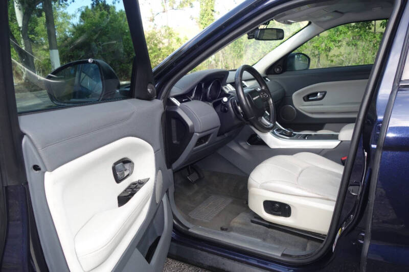 2017 Land Rover Range Rover Evoque SE Premium