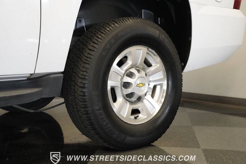 2011 Chevrolet Suburban Fleet 2500