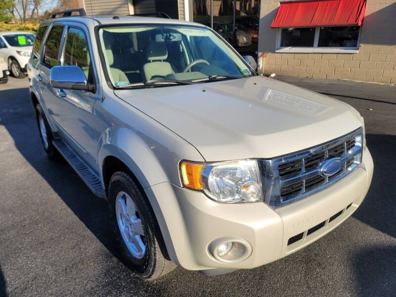2008 Ford Escape for sale at I-Deal Cars LLC in York PA