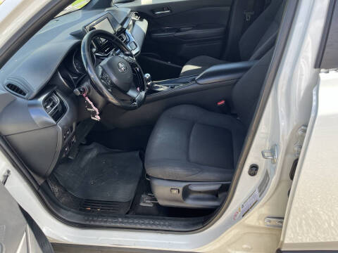 2018 Toyota C-HR XLE Premium