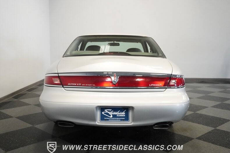 1997 Lincoln Mark VIII