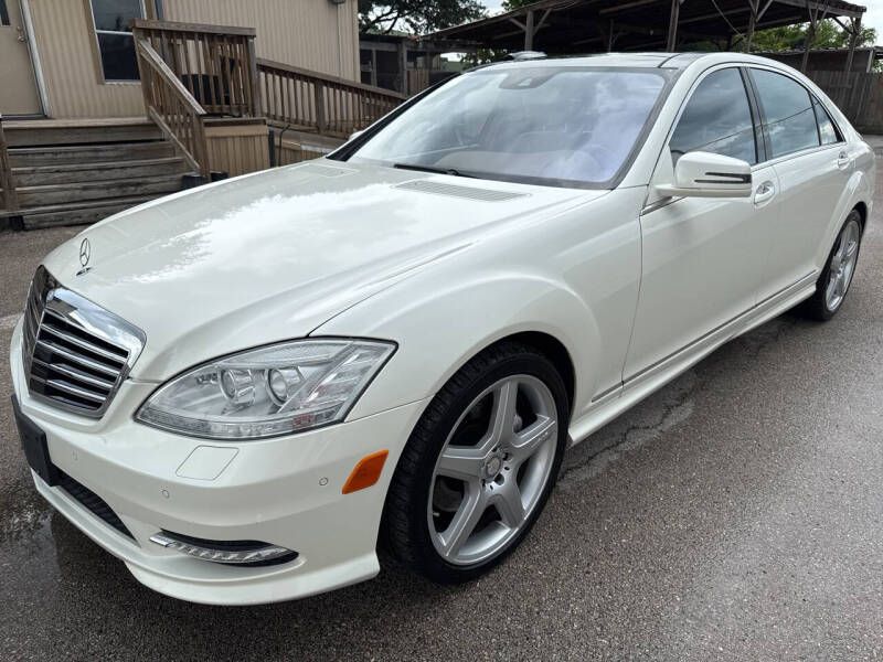 2013 Mercedes-Benz S-Class S550's photo