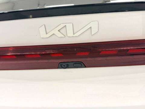 2023 Kia K5