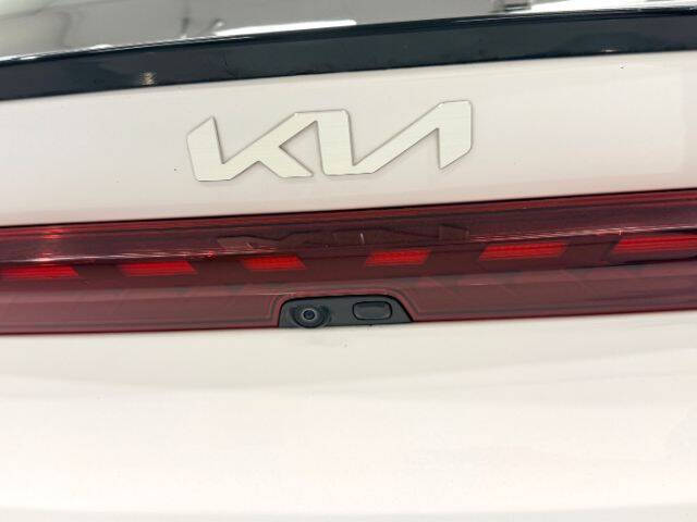 2023 Kia K5