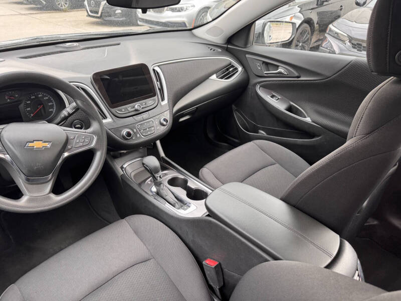 2024 Chevrolet Malibu LT