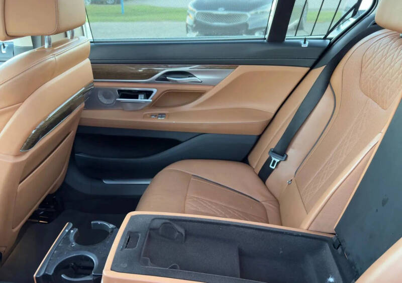 2019 BMW 7 Series 750i