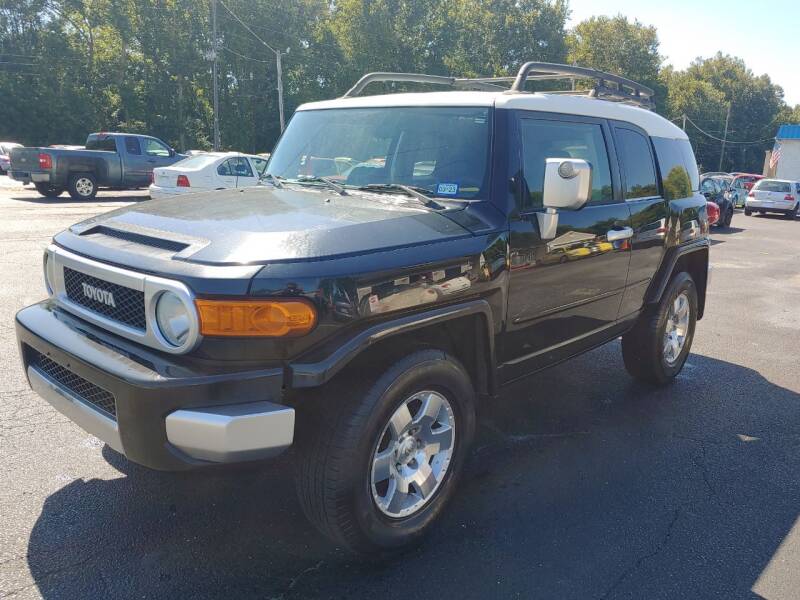2007 Toyota FJ Cruiser for sale at Germantown Auto Sales in Carlisle OH