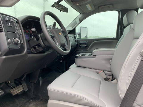 2023 Chevrolet Silverado 6500HD