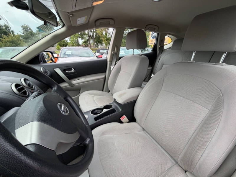 2011 Nissan Rogue S