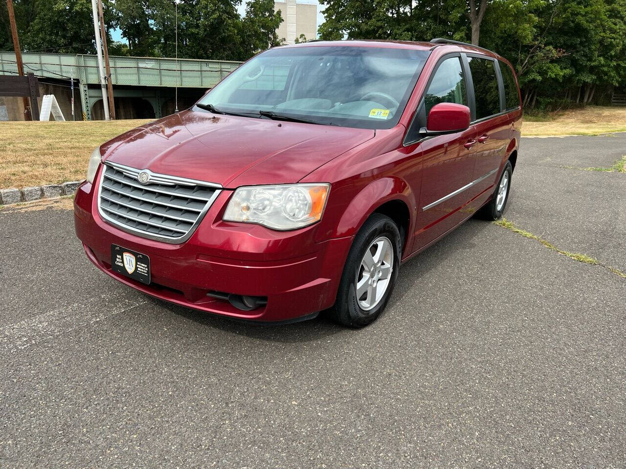 2010 Chrysler Town and Country For Sale