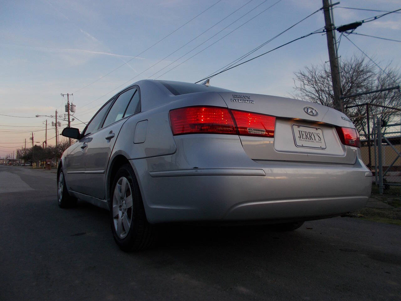 2010 Hyundai SONATA for sale at Chachan Auto Sales in Dallas, TX