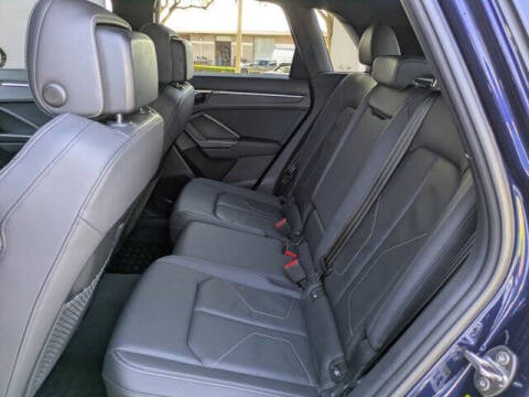 2022 Audi Q3 quattro S line Prem Plus 45 TFSI