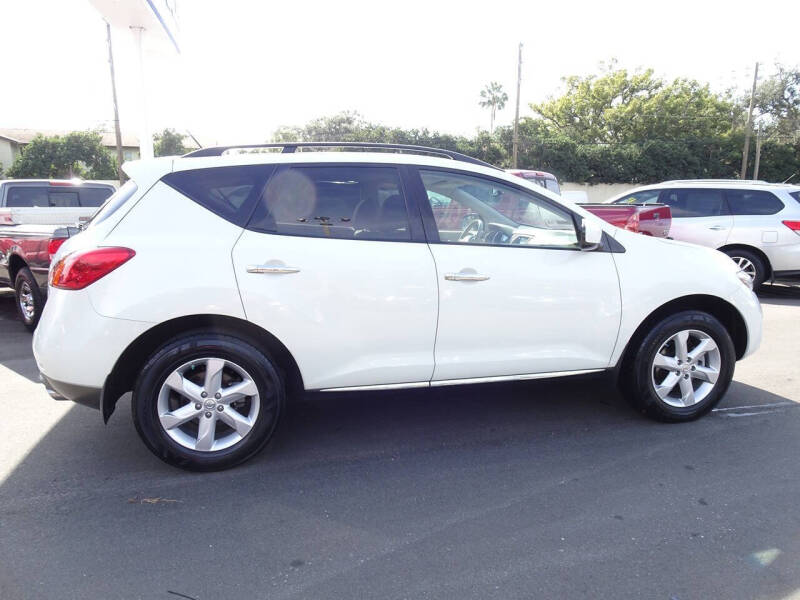 2010 Nissan Murano LE
