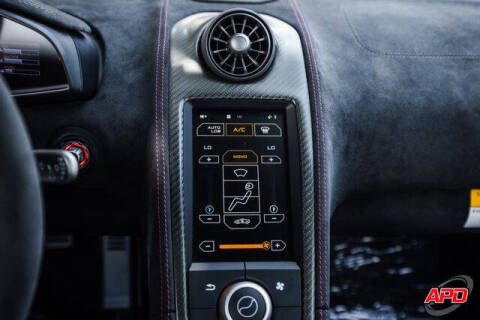2016 McLaren 675LT
