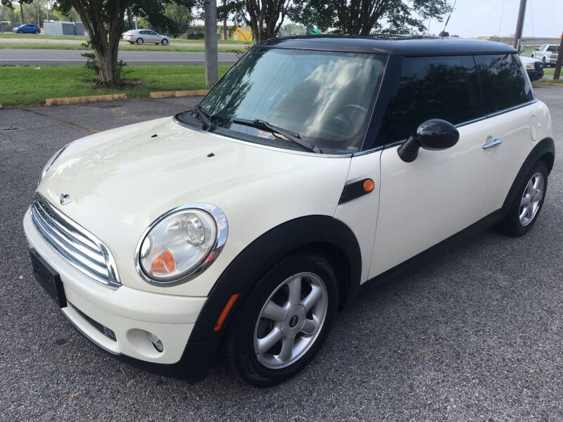 2009 MINI Cooper for sale at SPEEDWAY MOTORS in Alexandria LA