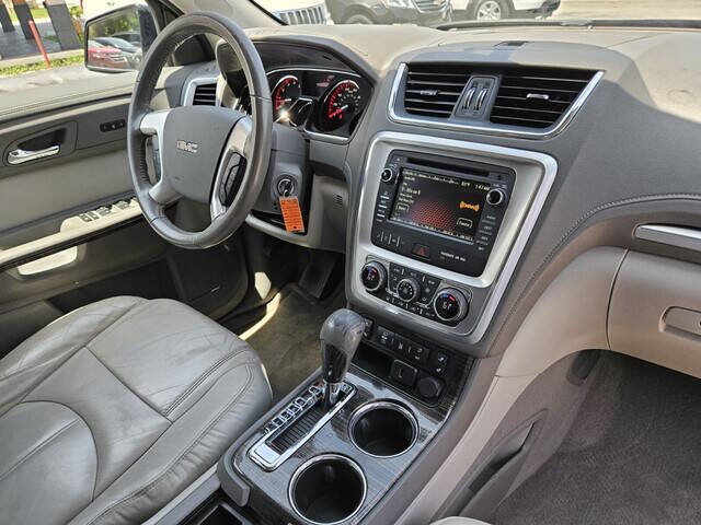 2016 GMC Acadia SLT-1