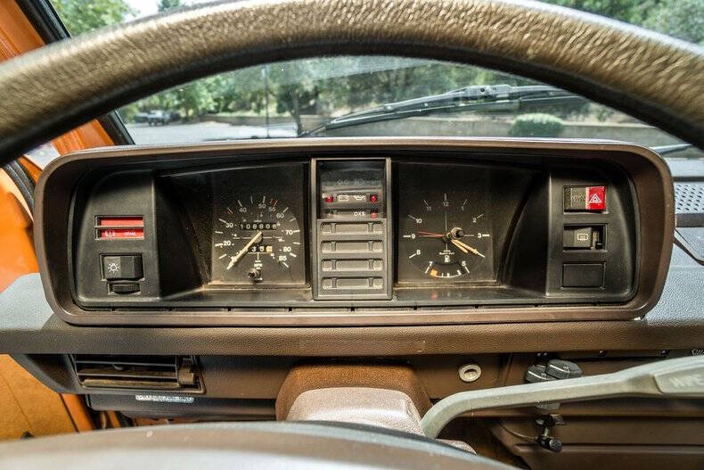 1981 Volkswagen Vanagon Camper
