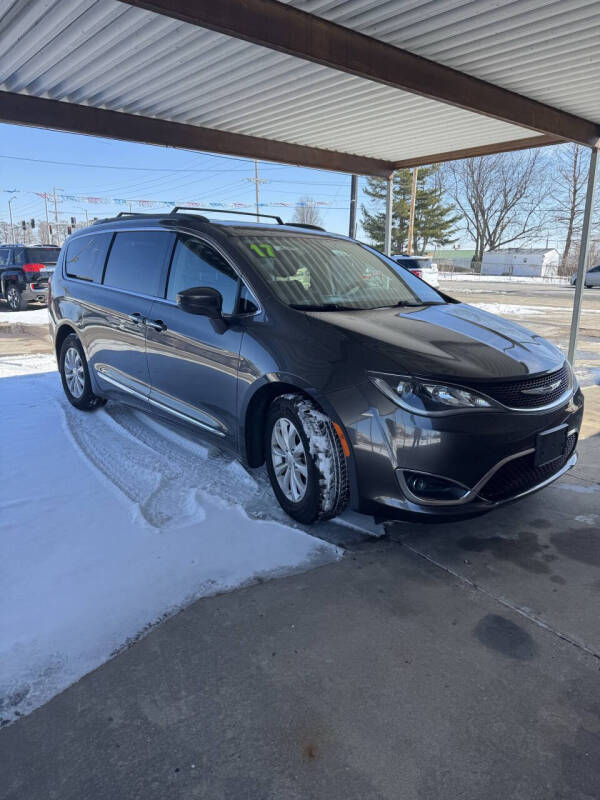 2017 Chrysler Pacifica for sale at SEMO AUTOPLEX CO in Hayti MO