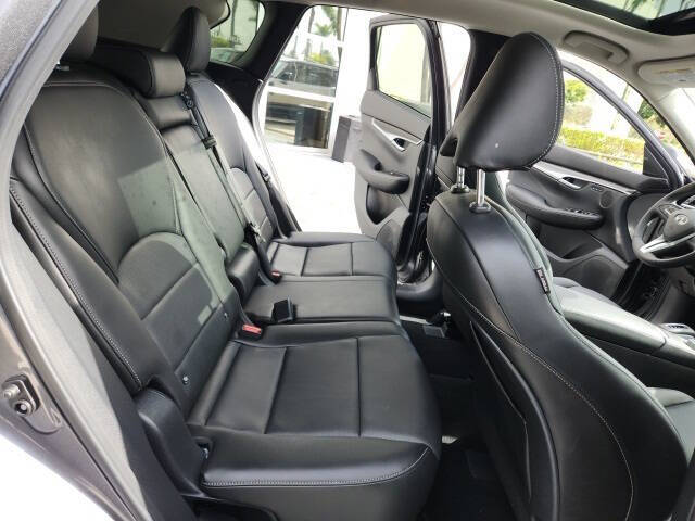 2025 Infiniti QX50 Luxe