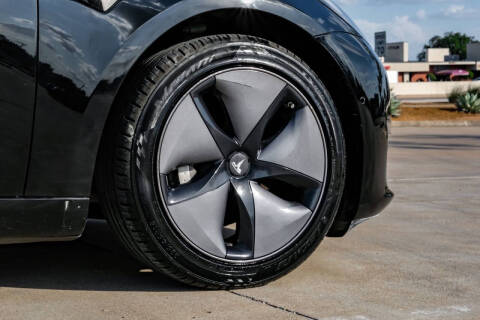 2019 Tesla Model 3 Standard Range Plus