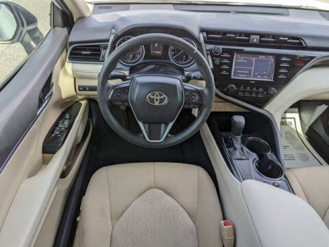 2020 Toyota Camry LE