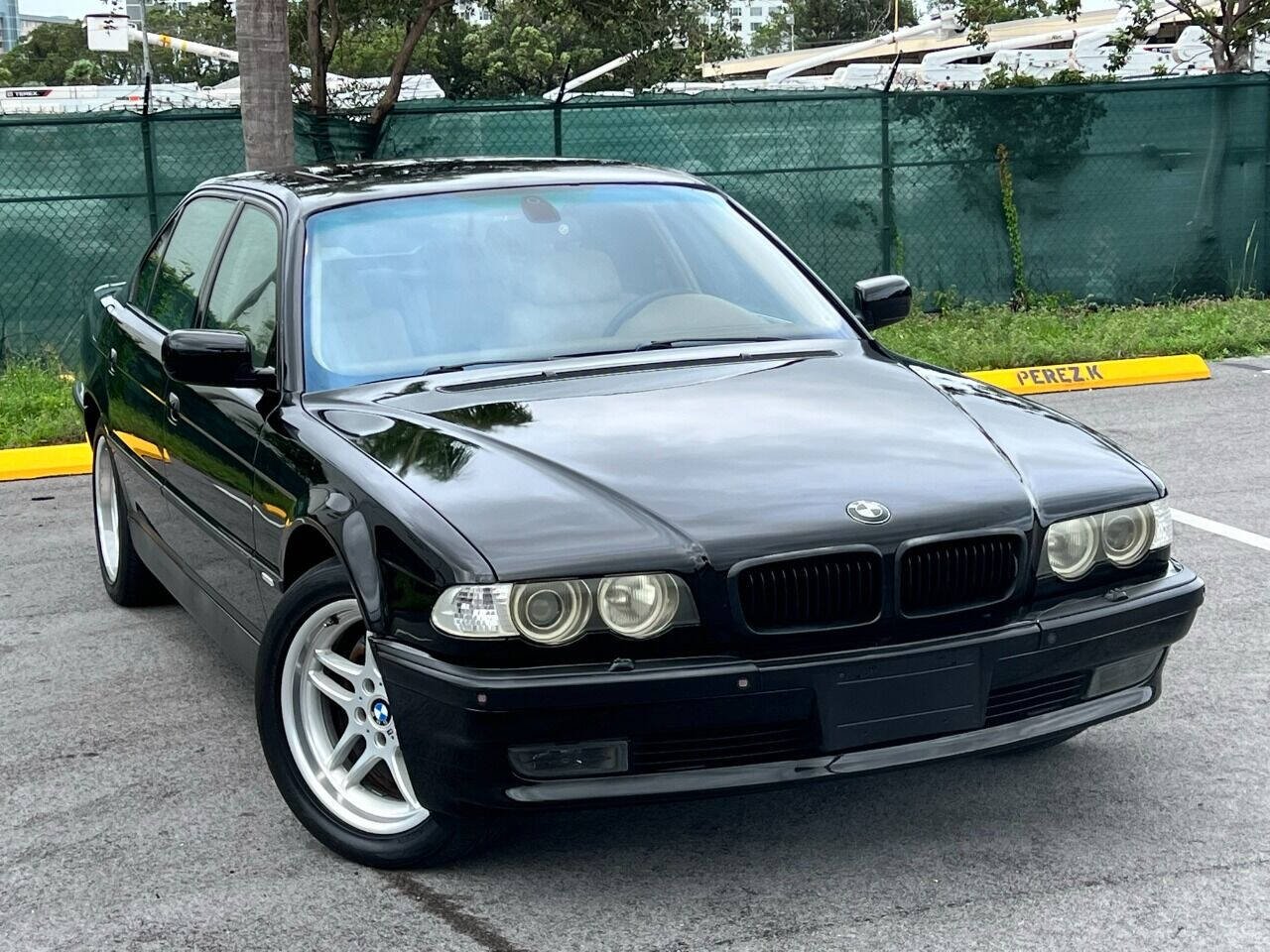 2000 BMW 7 Series  - $13,900
