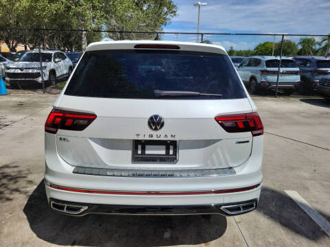 2022 Volkswagen Tiguan SEL R-Line 4Motion