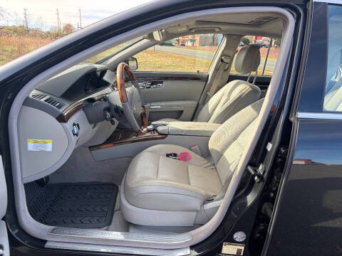 2011 Mercedes-Benz S-Class S 550