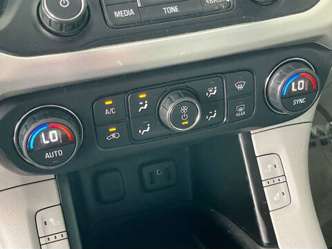 2017 GMC Acadia SLT-1