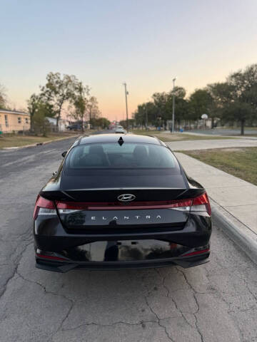 2022 Hyundai Elantra