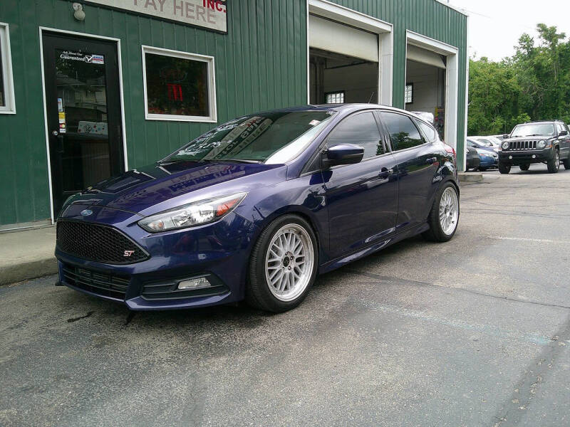 2017 Ford Focus ST